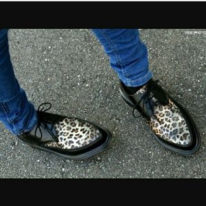 DR./DOC MARTEN Arien Leopard Leather Creepers